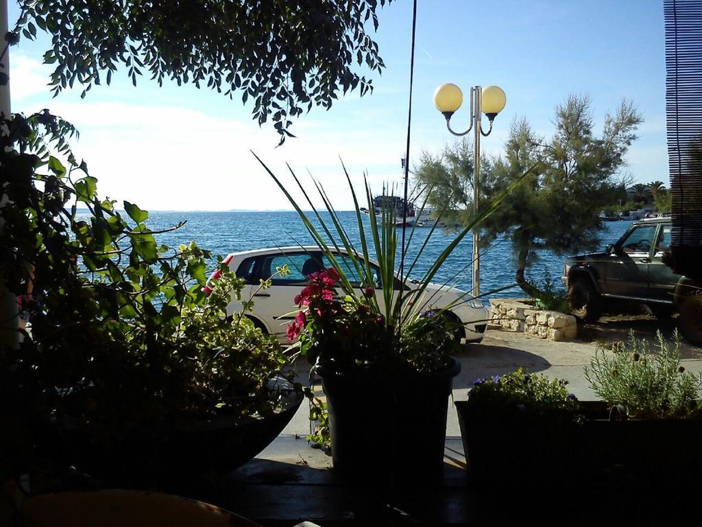 Dedic Apartment Petrcane Bagian luar foto